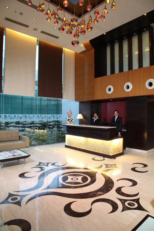 Treehouse Queens Pearl Gurgaon Exterior foto